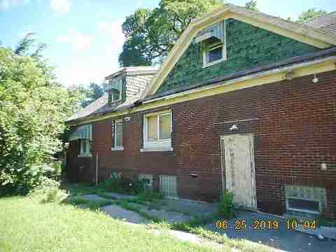 2538 Fullerton (4)_m.jpg